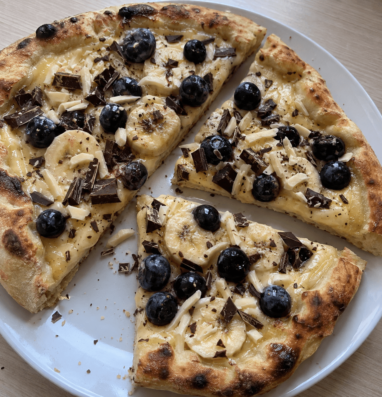 Banana and Blueberries on Vanilla Cream