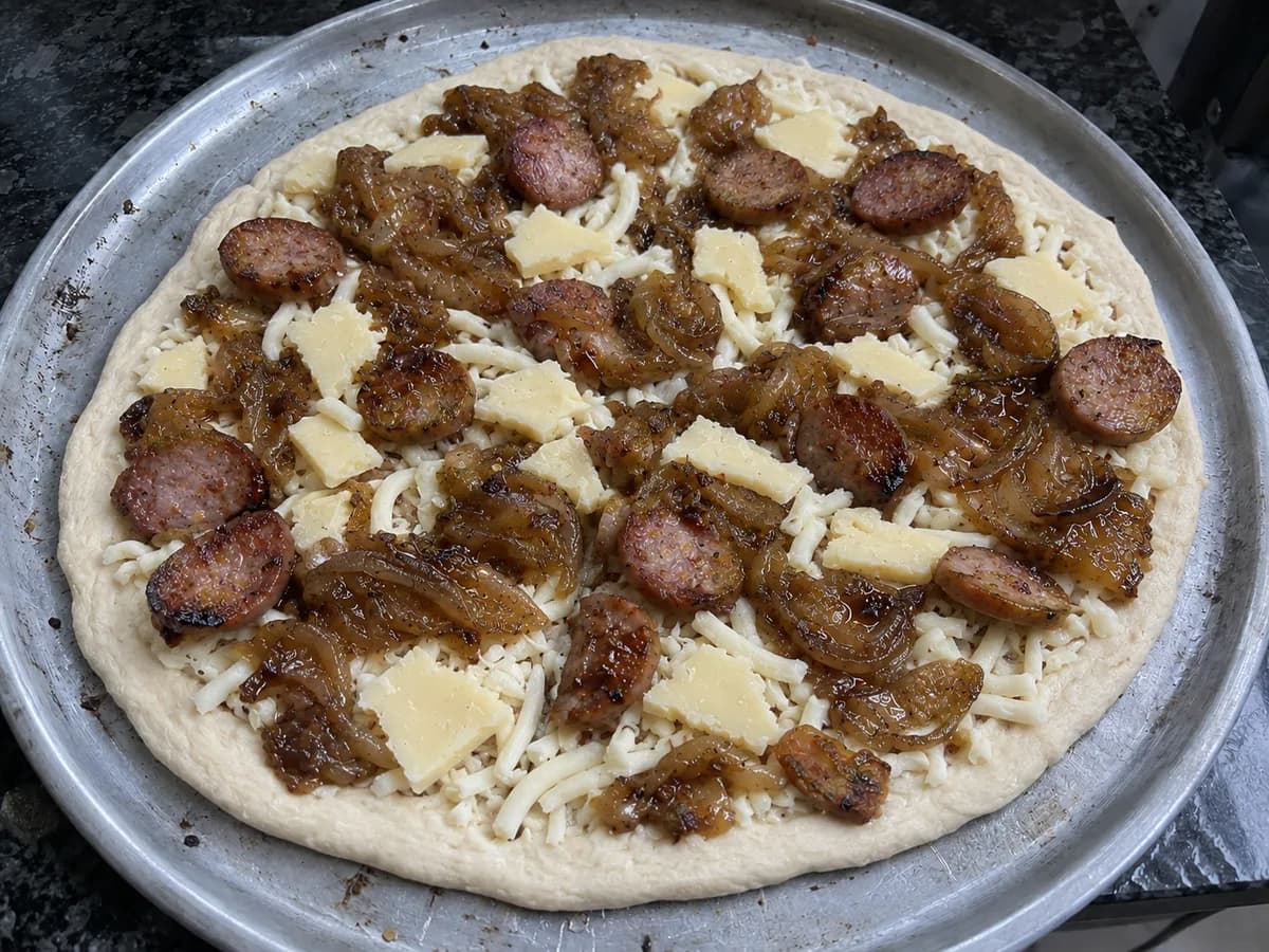 Salsiccia, Fontina e Stout prima della cottura