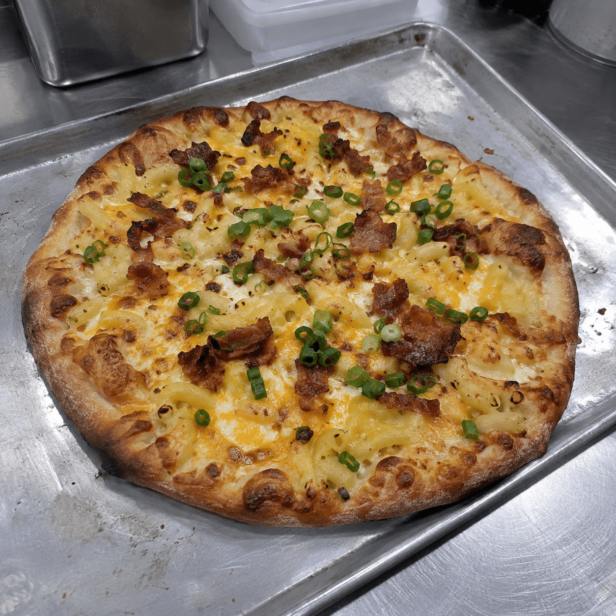Mac & Cheese Pizza
