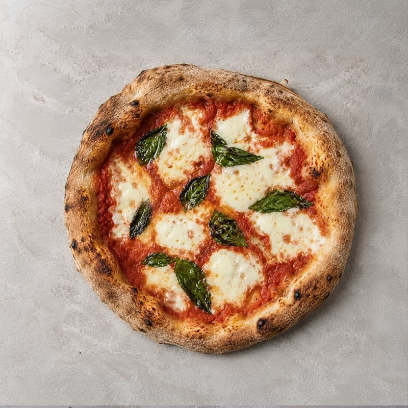 Artisan-Pizza mit Poolish