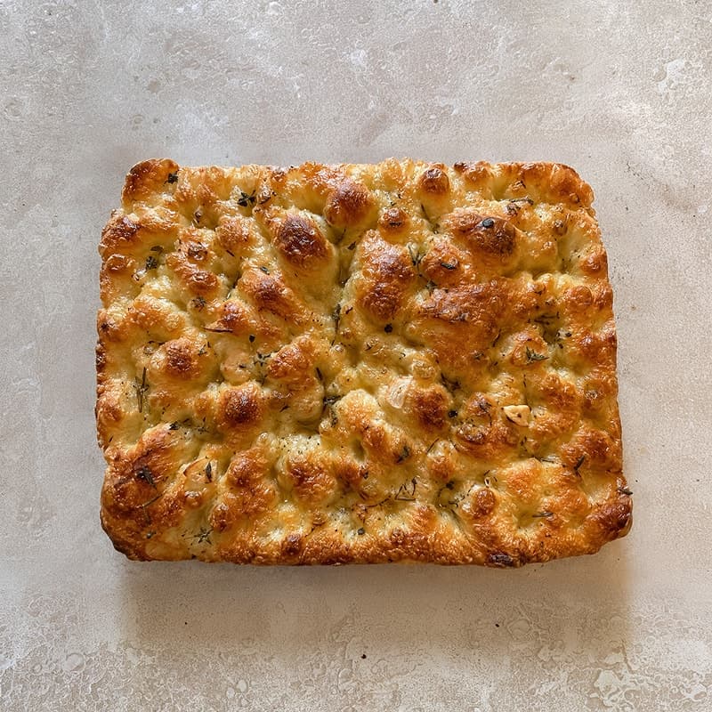 Focaccia con poolish y levain
